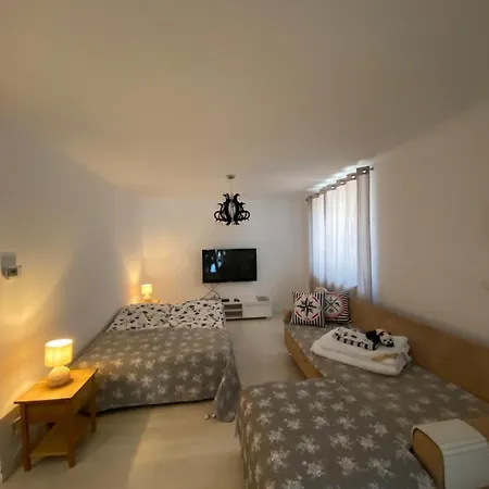 Mare House *